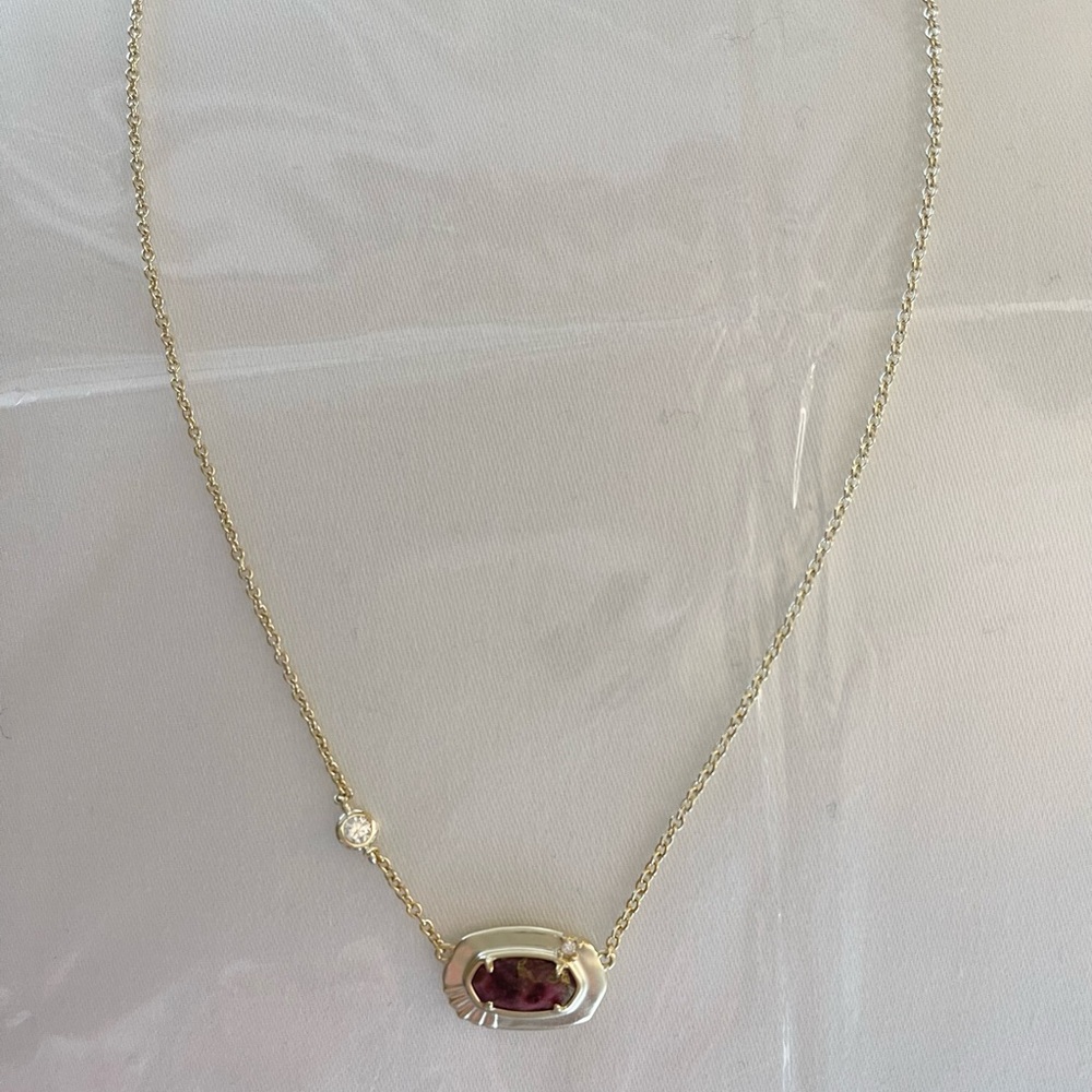 Kendra Scott Ana Short Pendant Necklace